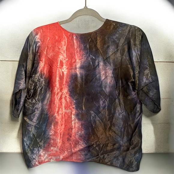 Colorful Ink Stained Satin V-neck Top M Short Sleeves Cropped Festival Hippie - Picture 3 of 7